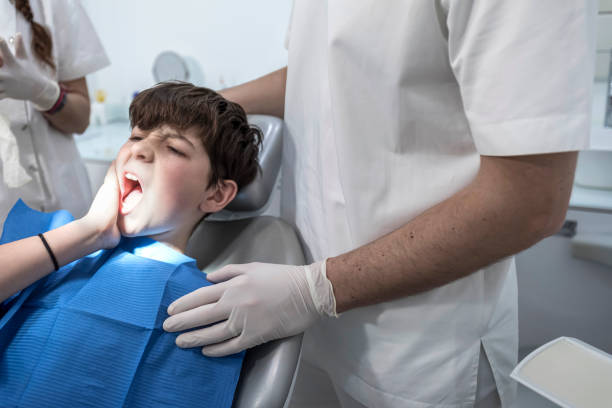 Best Emergency Dental Care for Broken or Chipped Teeth in Valatie, NY
